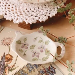 Ravenclaw - 2 Purple floral teabag/teaspoon holder